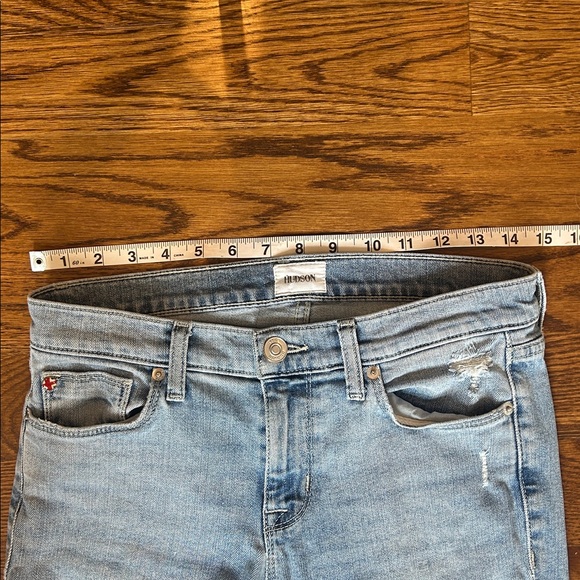 Hudson Krista Straight Cropped Blue Distressed Roll Cuff size 28 - Picture 7 of 10